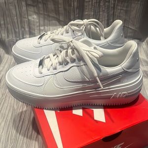 Brand new platform Air Force 1